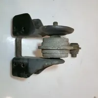 Renault Clio I Engine mount bracket 