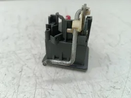 Renault Clio I Ignition lock 