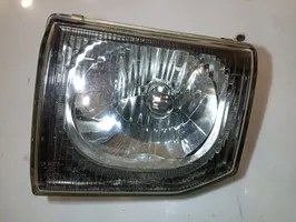 Mitsubishi Pajero Lampa przednia 