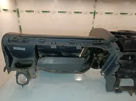 Renault Clio II Armaturenbrett Cockpit 