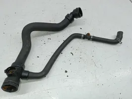 Volkswagen PASSAT B5.5 Coolant pipe/hose 