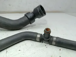 Volkswagen PASSAT B5.5 Coolant pipe/hose 