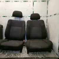Mitsubishi Colt Set di rivestimento sedili e portiere 