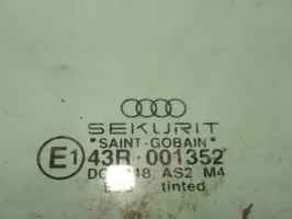 Audi A3 S3 8L Pagrindinis priekinių durų stiklas (keturdurio) 