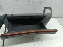 Peugeot 406 Panelės stalčiuko/lentinėlės paklotėlis 