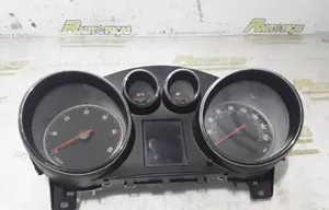 Opel Astra J Speedometer (instrument cluster) 