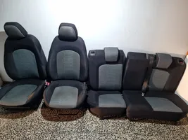 Fiat Punto (199) Garnitures, kit cartes de siège intérieur avec porte 