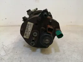 Renault Megane II Polttoaineen ruiskutuksen suurpainepumppu 