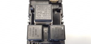 Mitsubishi Colt Module de fusibles MB953383