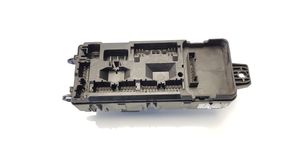 Mitsubishi Colt Module de fusibles MB953383