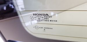 Honda Accord Fenêtre latérale avant / vitre triangulaire 