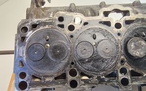 Volkswagen Bora Engine head 038103373R