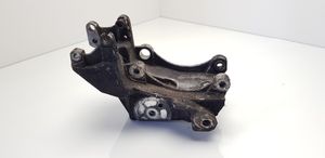 Peugeot 406 Support de générateur / alternateur 9643834880