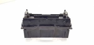 Mercedes-Benz C AMG W202 Panelės apdailos skydas (centrinis) 2026890016