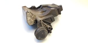 Volkswagen PASSAT B5.5 Staffa di montaggio del compressore dell’A/C 038260885C