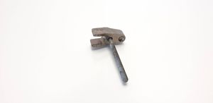 Mercedes-Benz CLK A209 C209 Fuel Injector clamp holder 