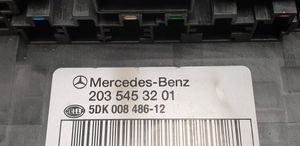 Mercedes-Benz CLK A209 C209 Modulo fusibile 2035453201