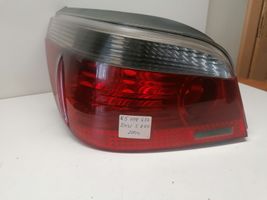 BMW 5 E60 E61 Aizmugurējais lukturis virsbūvē 7165738