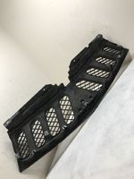 Mitsubishi L200 Grille calandre supérieure de pare-chocs avant 