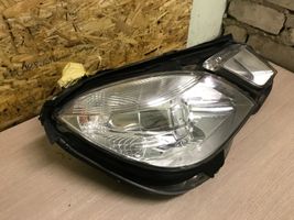 Mercedes-Benz E W212 Lampa przednia A2128200461