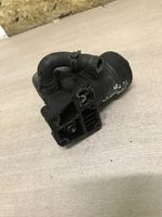 Volkswagen Touran II Support de filtre à huile 03L117021C