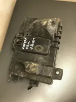 Opel Zafira B Boîte de batterie 13110827