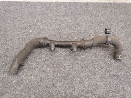 Land Rover Discovery 5 Engine coolant pipe/hose JPLA8A512A