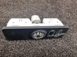 Land Rover Range Rover Sport L494 Connettore plug in USB CPLA19C166CB
