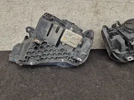 BMW X4 F26 Lot de 2 lampes frontales / phare 7400025