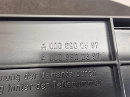 Mercedes-Benz C W205 Varoituskolmio A1718900197