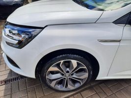 Renault Megane IV Pare-choc avant 0000055
