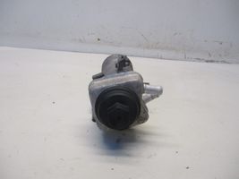 Volkswagen Golf V Supporto di montaggio del filtro dell’olio 3C115403B