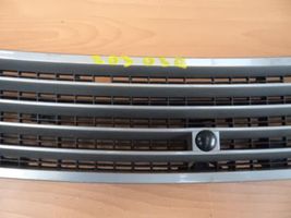 Mercedes-Benz C W203 Grille calandre supérieure de pare-chocs avant 