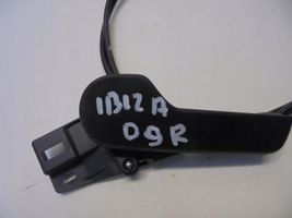 Seat Ibiza IV (6J,6P) Engine bonnet/hood lock release cable 