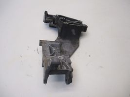 KIA Sorento Soporte del alternador 