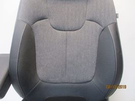 Renault Captur Asiento delantero del conductor 