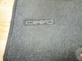 KIA Ceed Kit tapis de sol auto 