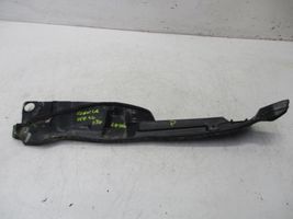 Toyota Corolla Verso AR10 Fender foam support/seal 