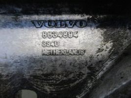 Volvo XC90 Moottorin kiinnikekorvake (käytetyt) 
