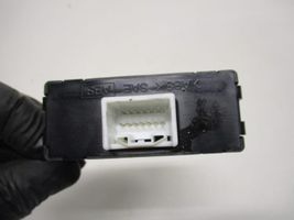 Toyota Land Cruiser (J120) Immobilizer control unit/module 