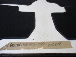 Skoda Rapid (NH) Kit tapis de sol auto 