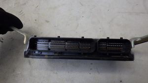 Toyota Yaris Unité de commande, module ECU de moteur 89661-0U140