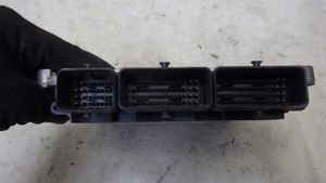 Opel Vivaro Engine control unit/module ECU 0281017063