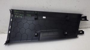 Volkswagen Golf VII Altro elemento di rivestimento sottoporta/montante 5G4867292