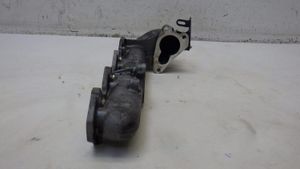 Opel Vivaro Intake manifold 