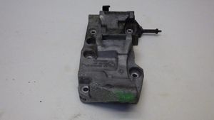 BMW 4 F36 Gran coupe Soporte del alternador 8506863