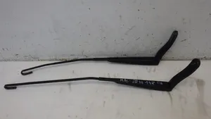 Opel Movano B Front wiper blade arm 8200734777