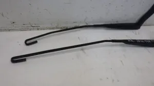 Opel Movano B Front wiper blade arm 8200734777