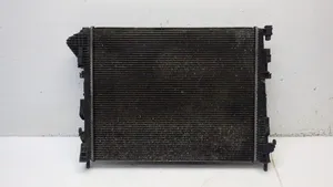 Opel Vivaro Coolant radiator 8200411166