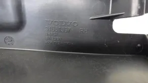 Volvo XC40 Rivestimento dell’estremità del parafango 31651567